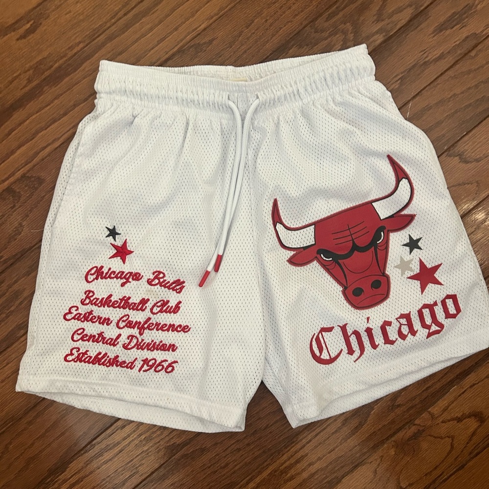 NBA Chicago Bulls White Athletic Shorts